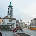 Studio With Terrace In Heart Of The City